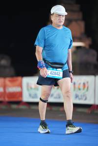 BIB: 42842
                            <button type="button" onclick="openModal(19776235)" class="btn btn-primary btn-sm float-right btn-popup" data-toggle="modal" data-target=".modal-high-quality">
                        <i class="fas fa-shopping-cart"></i> Add to Cart
                    </button>
                                            <button type="button" onclick="isThisMe(19776235, true)" class="btn btn-success btn-sm float-right btn-popup btn-isme hidden" data-toggle="tooltip" data-placement="bottom" title="นี่คือรูปของคุณใช่ไหม คลิกที่นี่เพื่อเอาเข้าอัลบั้ม">
                        <i class="fas fa-plus"></i> Add to album
                    </button>
                    <button type="button" onclick="isThisMe(19776235, false)" class="btn btn-warning btn-sm float-right btn-popup btn-isnotme hidden">
                        <i class="fas fa-ban"></i> Remove from album
                    </button>